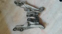 Крепление капота. Toyota Lite Ace, CR41, SR40, KR42 Toyota Town Ace, KR42, CR41, SR40 Toyota Town Ace Noah, CR42, KR52, KR41, KR42, SR40, SR50, CR50...