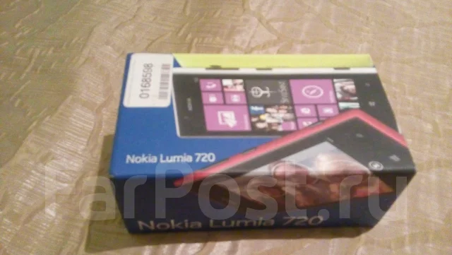 Nokia Lumia 720 ����