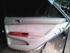 Обшивка двери. Toyota Camry, ACV30, ACV30L