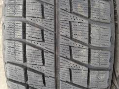 Bridgestone Blizzak Revo2. Зимние, без шипов, 2012 год, износ: 5%, 4 шт