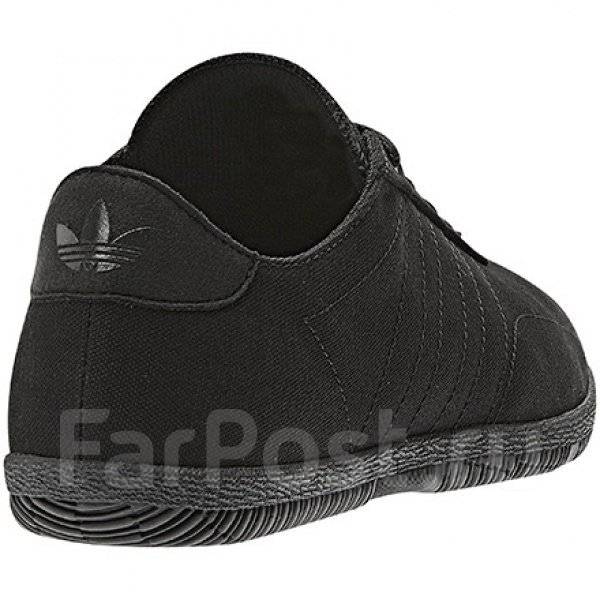 Black adidas outlet retro shoes