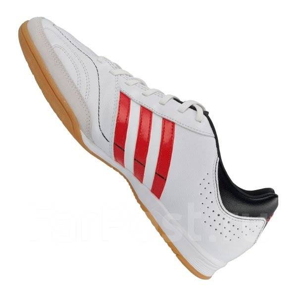 Adidas 11NOVA IN Q23819 44 1 700