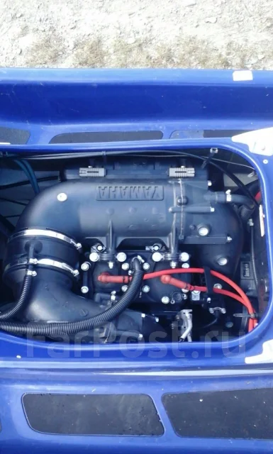 Yamaha WaveRunner. 2000 ��� ����
