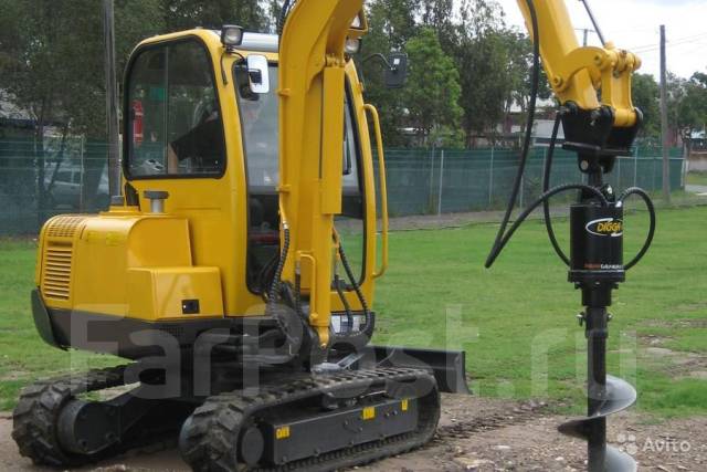 Бурение ям экскаватором 4 тоннны под фундаменты, заборы. Не дорого в Артеме