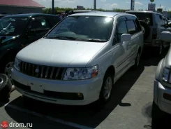 Nissan Bassara. U30, KA24YD25 ����