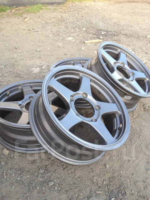 OZ Racing Gemini. 5.5x16", 5x139.7, ET22 ����