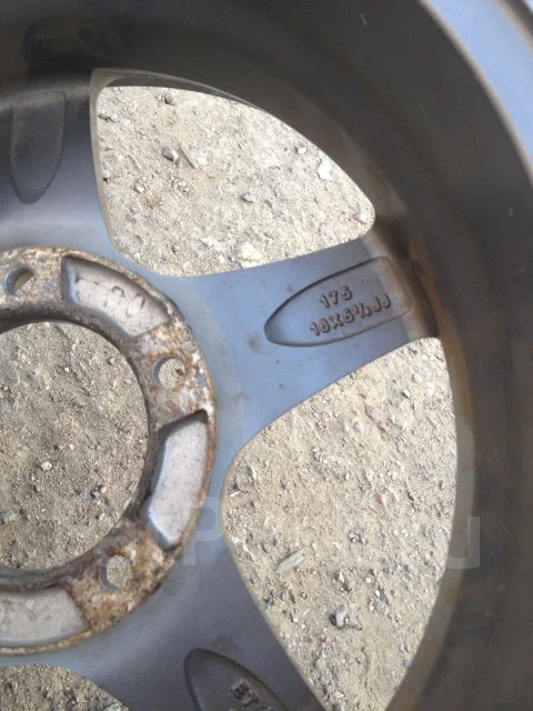 OZ Racing Gemini. 5.5x16", 5x139.7, ET22 ����