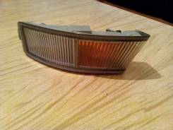 Повторитель поворота в бампер. Toyota Mark II, JZX93, JZX91, JZX90, LX90, SX90, GX90 Двигатели: 1JZGTE, 1GFE, 1JZGE, 2LTE, 2JZGE, 4SFE