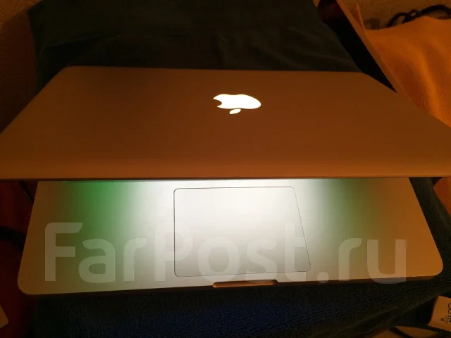 Apple MacBook Pro 13 2011 Early MC700. 2,3����, ��� 8 ��, ���� 628���, WiFi: 1, Bluetooth: 1, ����������� �� 5��. ����