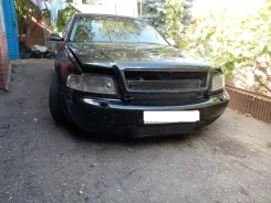 Audi S8 ����