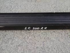 Подножка. Toyota Land Cruiser, VDJ200, URJ200, URJ202, UZJ200 Двигатели: 3URFE, 1VDFTV, 1URFE, 2UZFE