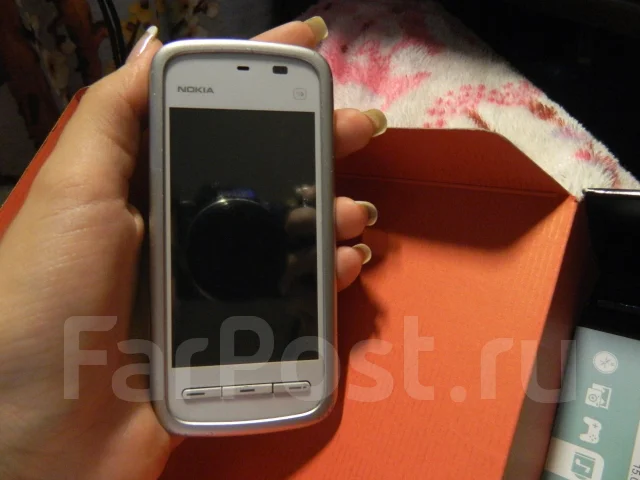 Nokia 5228. �/� ����