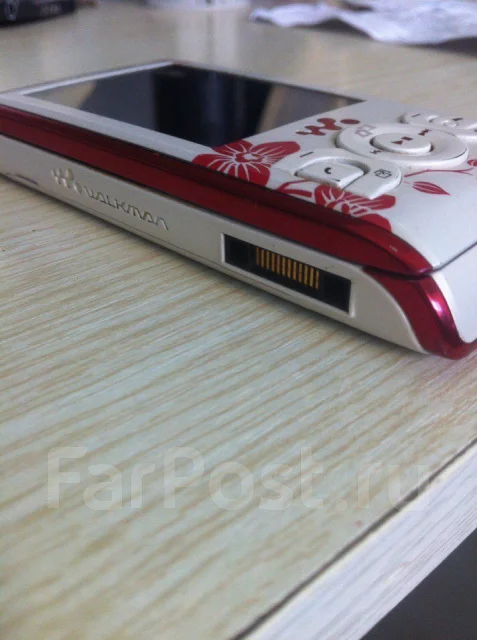 Sony Ericsson Walkman W595. �/� ����