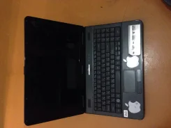 eMachines E430. 15.6", ��� 2048 ��, ���� 160���, WiFi, ����������� �� 1��. ����