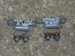 Крепление двери багажника. Toyota Gaia, SXM15G, SXM10G Двигатель 3SFE