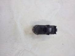 Кнопка стеклоподъемника. Toyota Corolla, ZZE122 Toyota Corolla Fielder, NZE124, ZZE124, ZZE123, ZZE122, CE121, NZE120, NZE121 Toyota Allex, NZE121, NZ...
