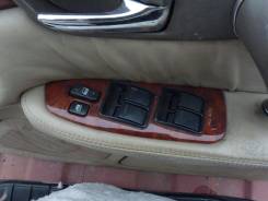 Блок управления стеклоподъемниками. Toyota Crown Majesta