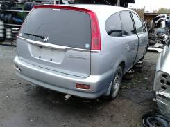 Honda Stream. RN1, D17