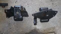 Подушка двигателя. Mitsubishi Delica, PA5V, PA5W, PB5V, PB5W, PB6W, PC5W, PD5V, PD5W, PD6W, PD8W, PE8W, PF6W, PF8W Mitsubishi L400, PA5V, PA5W, PB5V...