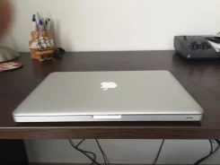 Apple MacBook Pro 13 2011 Late. 2,8����, ��� 4 ��, ���� 750���, WiFi, Bluetooth, ����������� �� 6��. ����