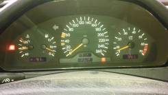 Панель приборов. Mercedes-Benz C-Class