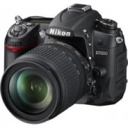 Nikon D7000 Kit. 15 - 19.9 ��