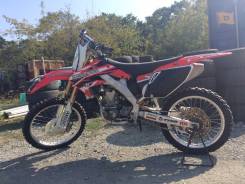 Honda CRF 250R. 250 куб. см., исправен, птс, без пробега