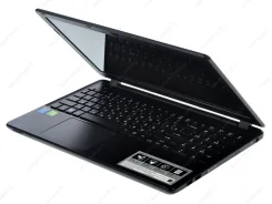 Acer Aspire E15. 1,7����, ��� 4 ��, ���� 500���, WiFi, Bluetooth, ����������� �� 7��. ����