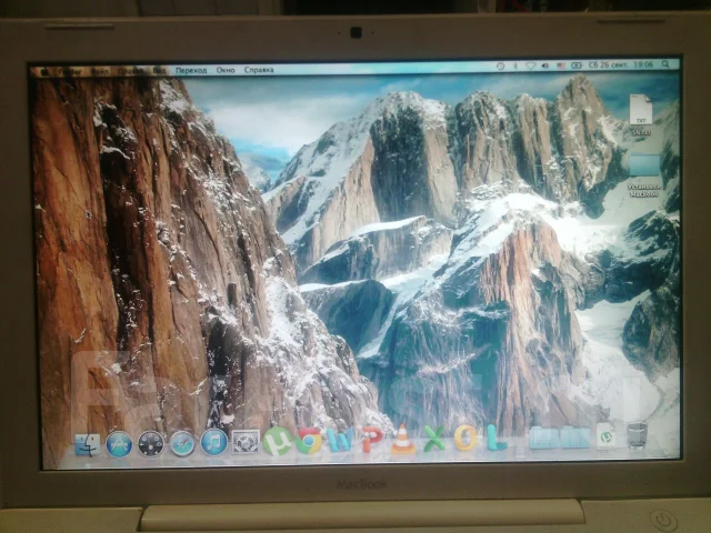 Apple MacBook Air 13 2008 Early. 2,4����, ��� 2048 ��, ���� 250���, WiFi: 1, Bluetooth: 1, ����������� �� 1��. ����