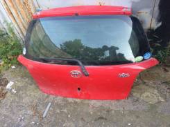 Дверь багажника. Toyota Vitz, NCP10