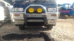 Бампер. Mitsubishi Delica, P25W, P35W Двигатель 4D56