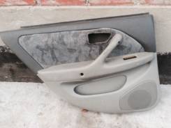 Обшивка двери. Toyota Camry Gracia