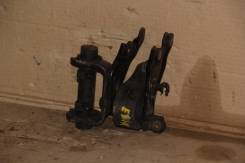 Подушка коробки передач. Honda CR-V, CBA-RD7, CBA-RD6 Honda Edix, DBA-BE8, DBA-BE3, ABA-BE4 Honda Stream, ABA-RN4, CBA-RN3 Двигатель K20A1