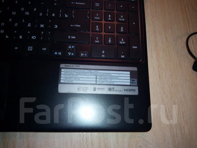 Acer Aspire E1-522. 1,4����, ��� 2048 ��, ���� 320���, WiFi: 1, ����������� �� 2��. ����