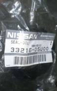     Infiniti, Nissan OEM   33216-05U00 
