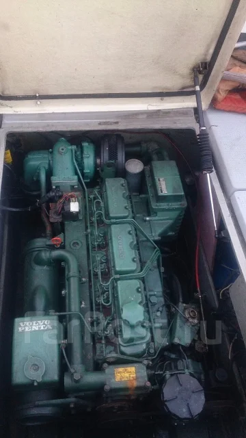 Yamaha FR-27. 1990 ���, ����� 8��., ��������� ������������, 200��.�., ������ ����