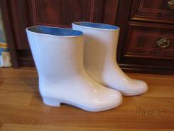 Сапоги резиновые. 39