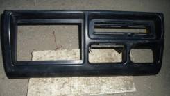 Консоль панели приборов. Mitsubishi Delica, P25W Двигатель 4D56