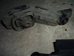 Подушка коробки передач. Citroen C3, F, HB Двигатели: DV4TD, ET3J4, TU1JP, TU3A, TU3JP, TU5JP4