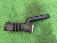 Патрубок воздухозаборника. Subaru Legacy, BE9, BH9 Subaru Impreza, GD9, GG9 Двигатели: EJ254, EJ204