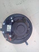 Мотор печки. Skoda Octavia, 1Z3, 1Z5, 933 Audi: RS3, S3, TT, Q3, A3, TTS, TT RS Двигатели: AZV, BJB, BKC, BKD, BLS, BMM, BMN, BSE, BSF, BUD, BXE, CEPA...