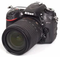 Nikon D7100 Kit. 20 � ����� ��, ���: 14� � ����� ����