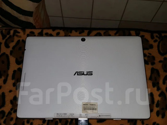 Asus Transformer Pad TF300TG ����