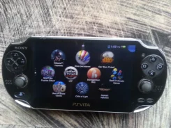 Sony PlayStation Vita Wi-Fi ����