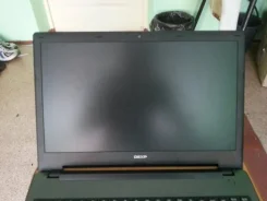 DEXP Aquilon O101. 1,0����, ��� 4096 ��, ���� 500���, WiFi, Bluetooth, ����������� �� 9��.