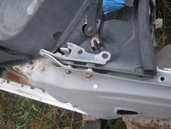 Крепление капота. Toyota Crown, GS131H, GS131