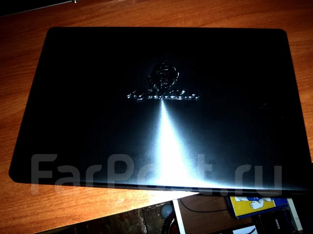 Asus X550DP. 2 500����, ��� 4 ��, ���� 750���, WiFi: 1, Bluetooth: 1, ����������� �� 4��. ����