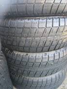 Bridgestone Blizzak Revo2. Зимние, без шипов, 2010 год, износ: 5%, 4 шт
