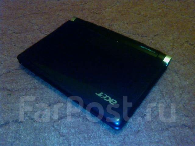 Acer Aspire One D250-0BK. 60����, ��� 256 �� � ������, ���� 139���, WiFi: 1, Bluetooth: 1, ����������� �� 34��. ����