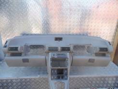 Консоль панели приборов. Land Rover Freelander
